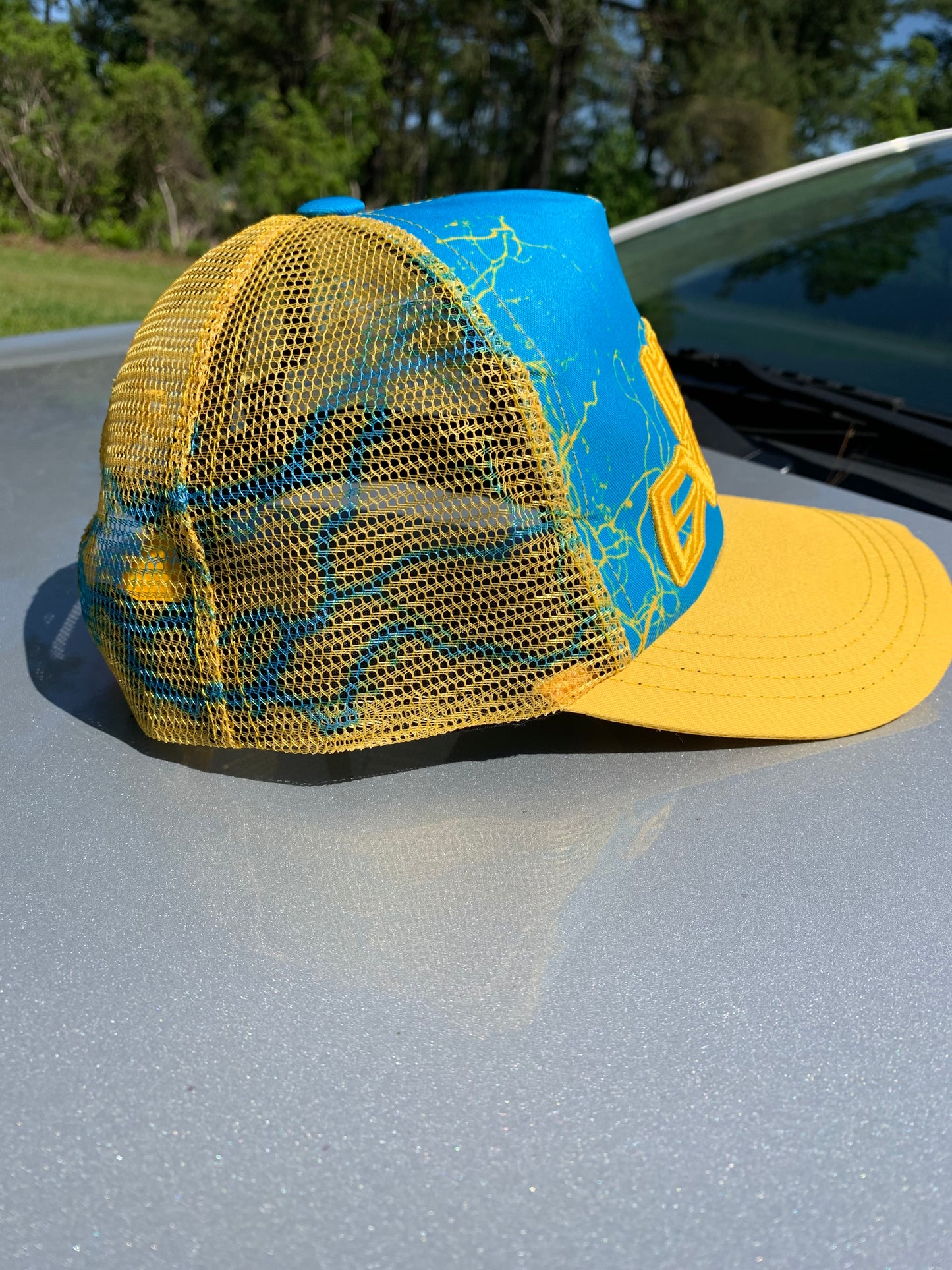 Hustle Exclusive Graphic "Teal & Yellow" Trucker Hat